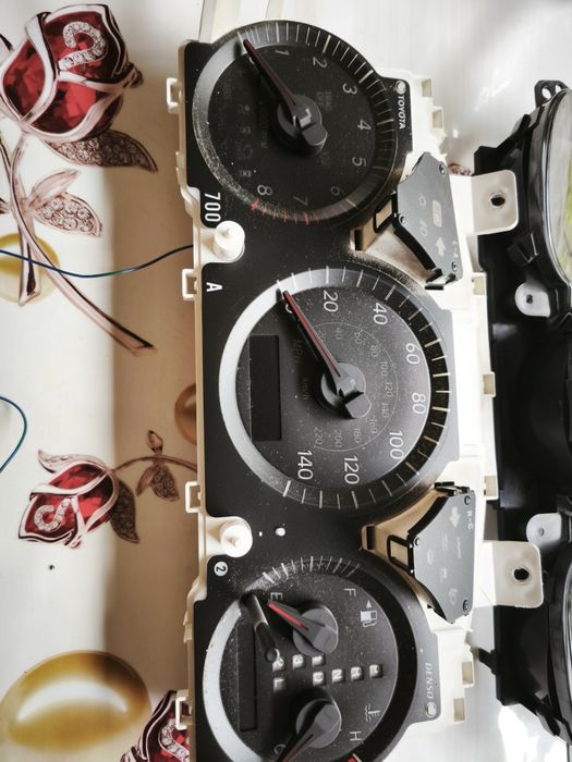 Щиток приборов от Лексус а ЕС 300