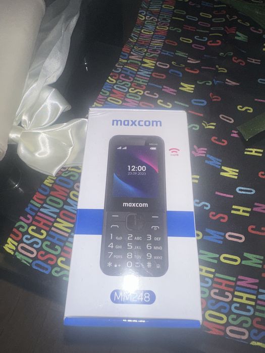 telefon cu butoane nou sigilat