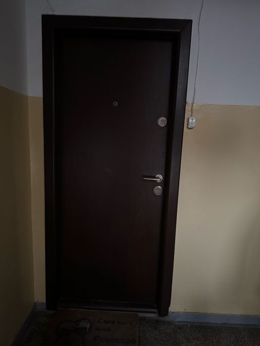 Ușă metalică Mega – stare bună, toc inclus, demontata