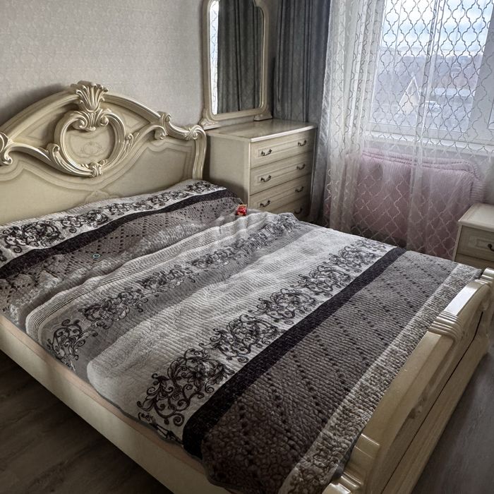Прдам спальный гарнитур б/у