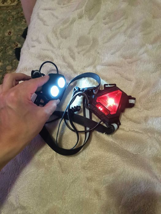 Продам фонарик нагрудный.