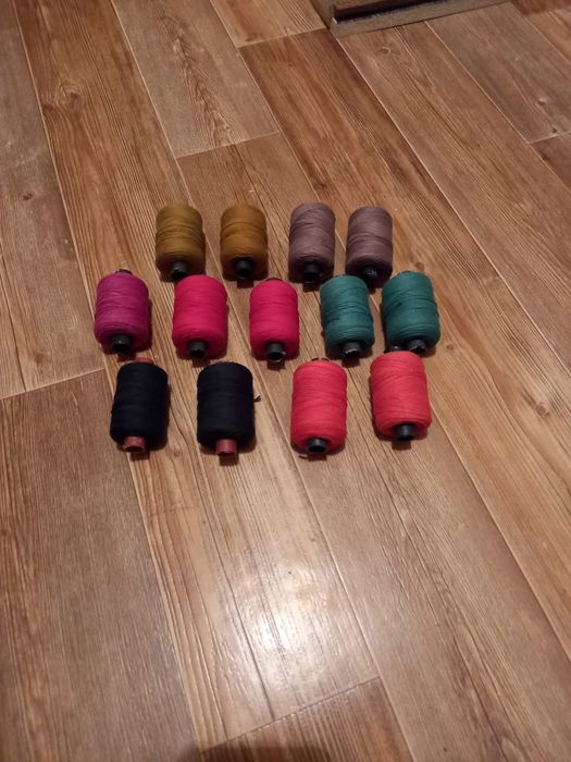 Продаются новые нитки и прочие