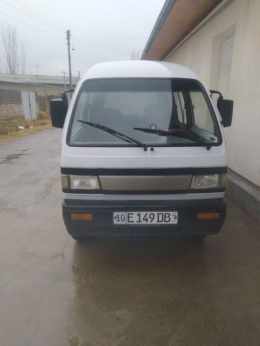 Дамас срочна сотилади