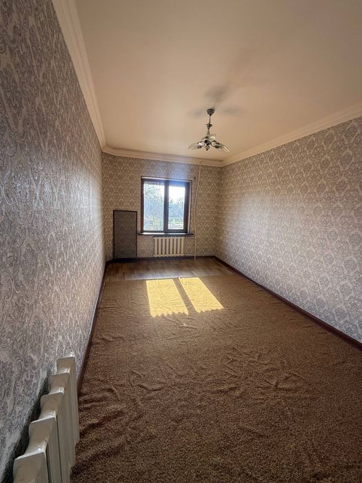 Аренда сергели спутник 15.  1*2/2/5 ремонт тоза оилага берилади холоди