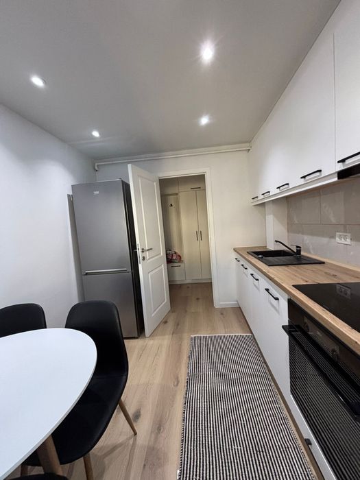 Închiriez apartament modern cu 2 camere, Zamca zona Catedrala