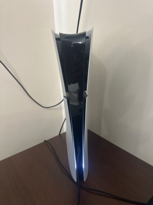 PlayStation 5 Digital Slim с 1 контролер