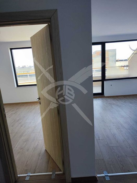 Продава се Двустаен апартамент в Поморие - 70 кв.м за 911 €/кв.м - Снимка #2