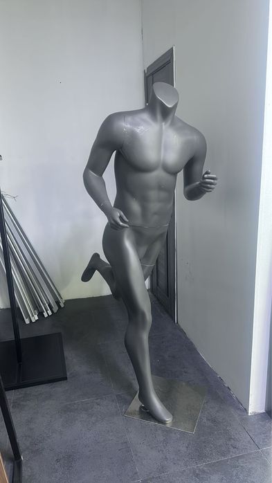 Манекен для мужской одежлы