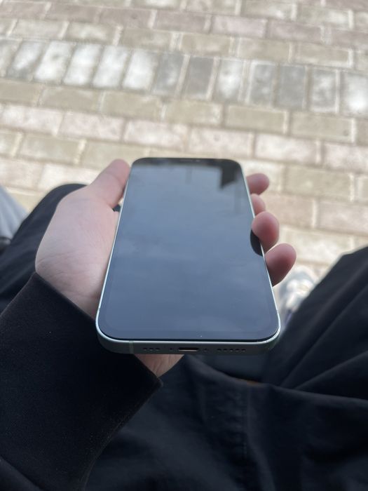 Айфон 12 64 памят