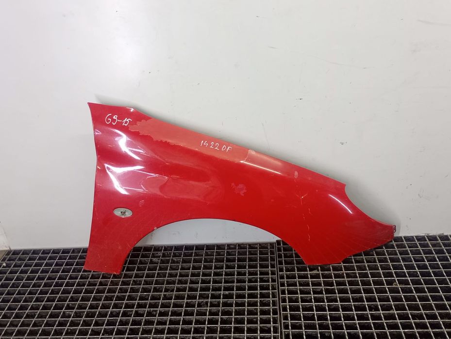 Aripa dreapta fata Peugeot 206 1 (facelift) (2002 - 2009) 1.4 i kfw