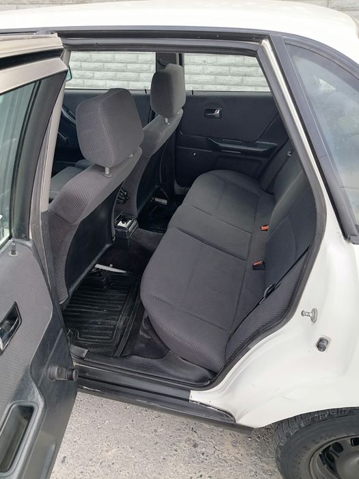 Продаю Audi 80 B4