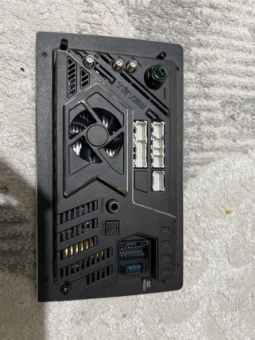 Teyes CC3 2K 6+128gb + камера оригинал