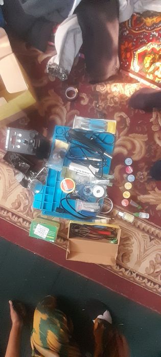 Telefon va boshqa tanirlash ishlari uchun nabor sotiladi