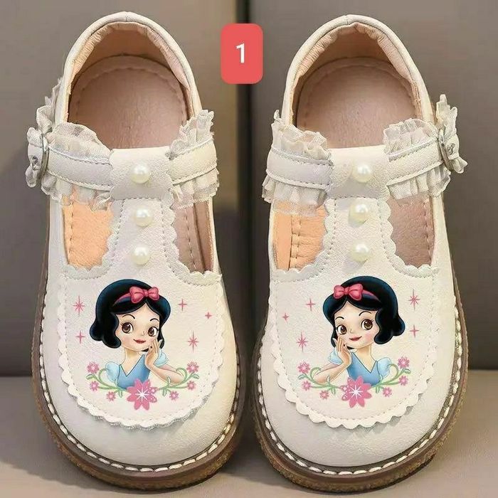 Pantofi pentru fetite