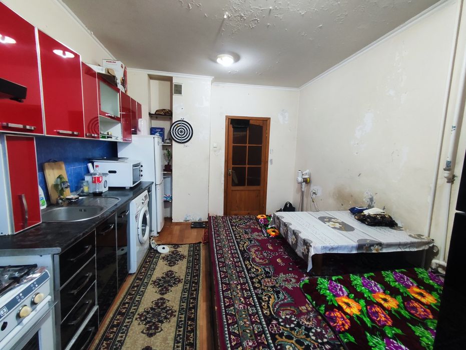 Chilonzorda 2 xonali uyning 1 xonasi ijaraga beriladi (Sheriklikka)