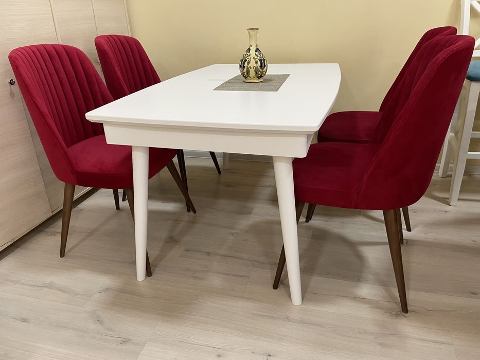 Столы и стулья на заказ от производителя очень хорошего качества