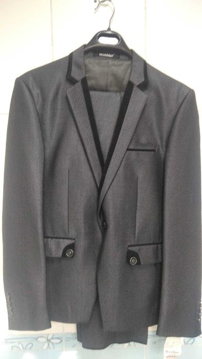 Костюм брючный мужской стильный