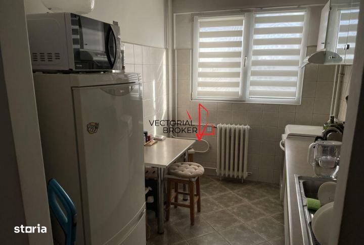 2 camere, semidecomandate, et.5, mobilat si utilat, Basarabia- Diham