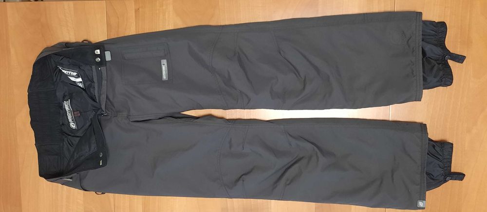 Protest-Много Запазен