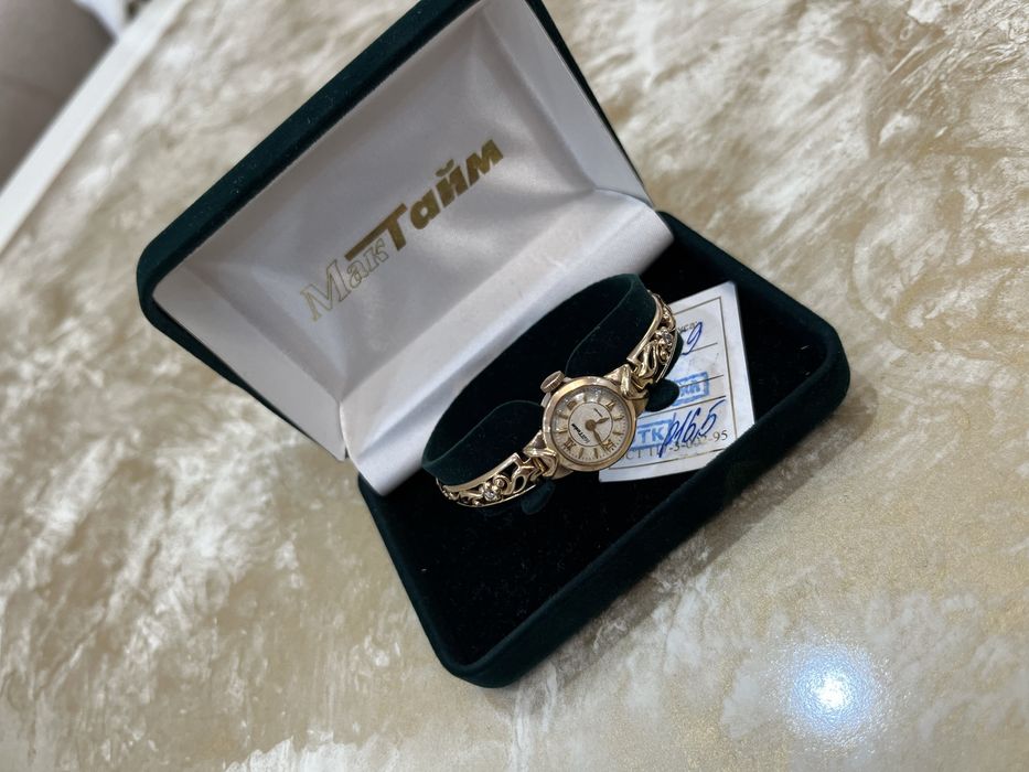 Часы женские, золотые (пр585) Россия