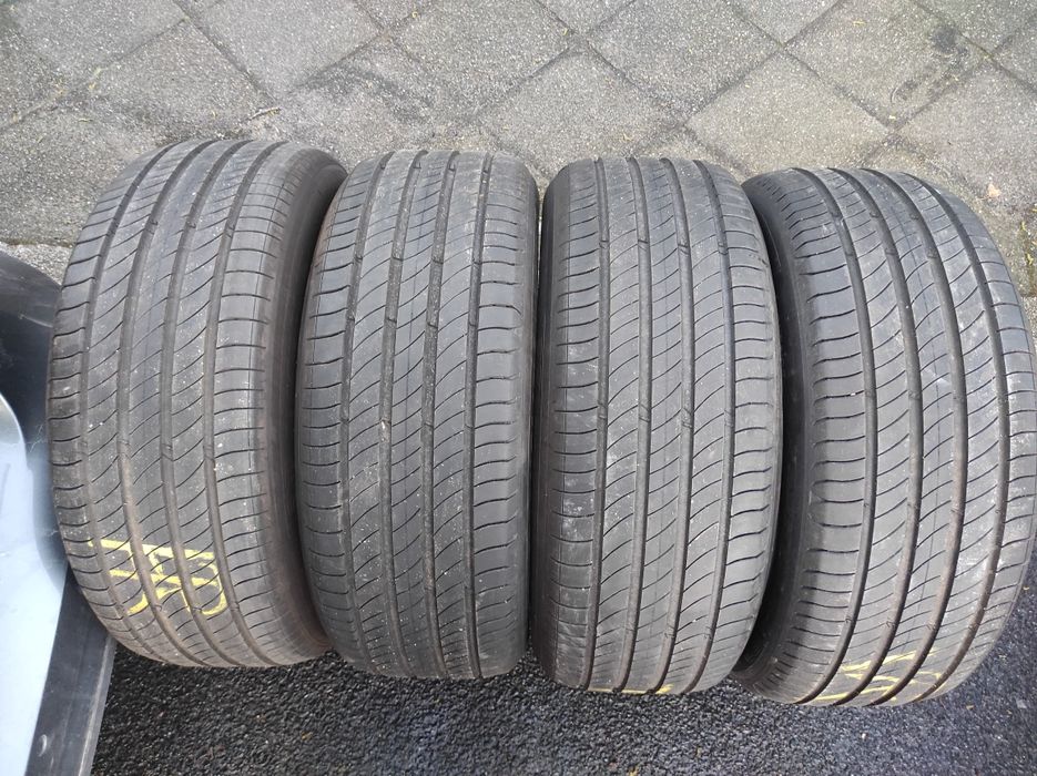 235/55/18 цола Michelin
