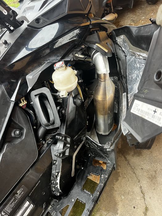 Vand Snowmobil  BRP Skidoo 850 2017