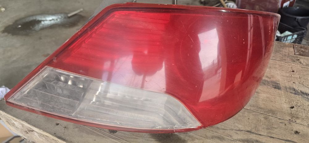 Фара Ксенон  акцентке