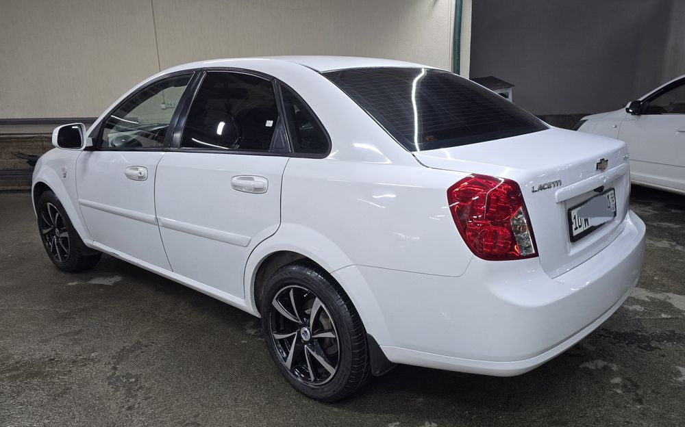 Jentra mexanika gazi bor