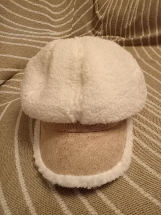 Продам кепку зимнюю