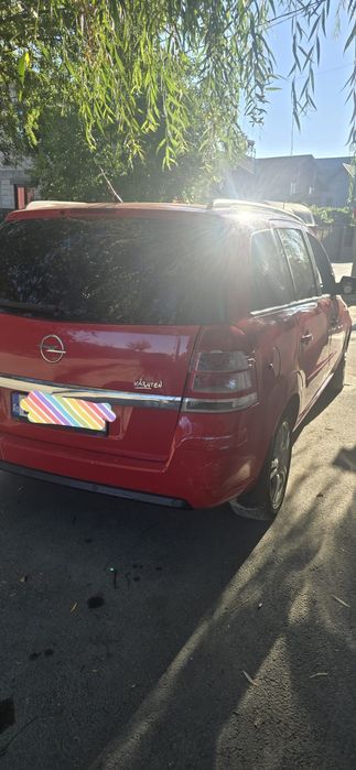 VÂND Urgent Opel Zafira diesel 2011 -155mii km Reali