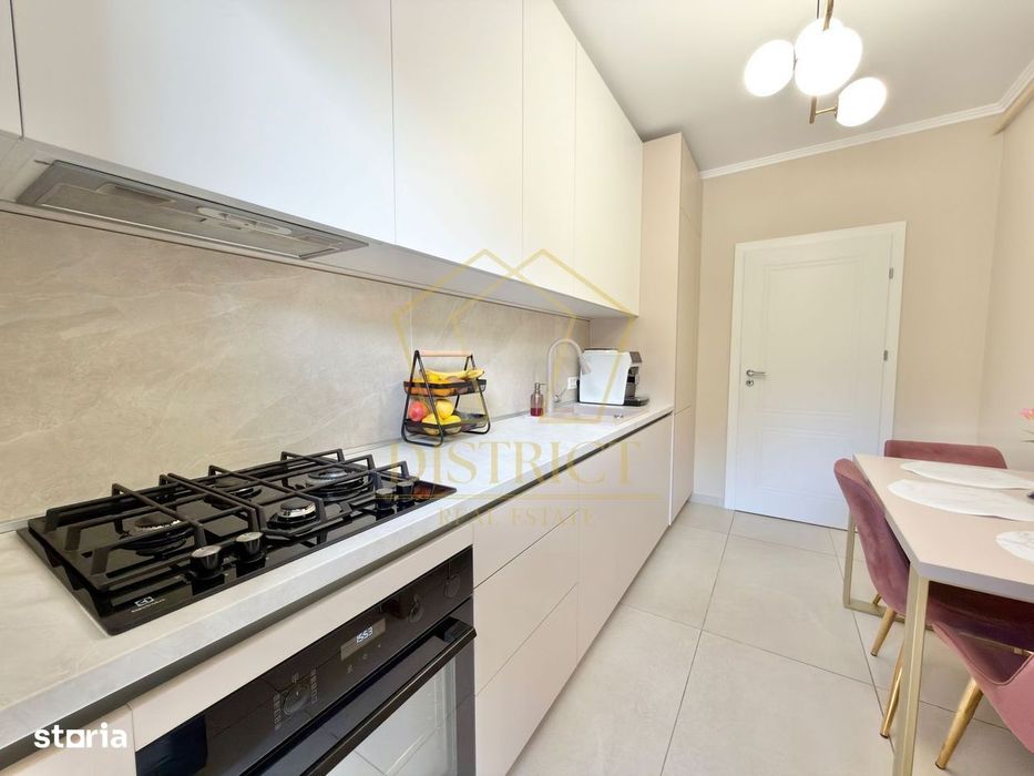 Apartament cu 2 camere mobilat si utilat decomandat la asfalt in Giroc