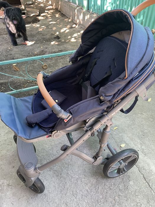 Продам коляску Adamex Encore 3 в 1