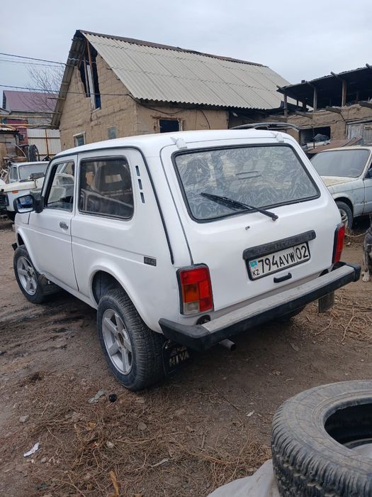 Нива  21214. Инжектор