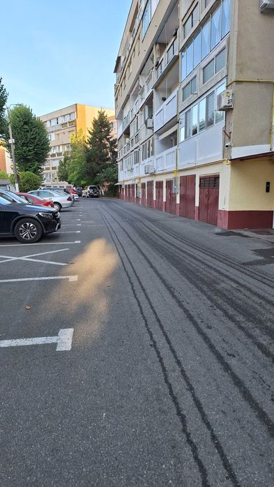 Garaj auto - Sala Polivalentă Arad - 26.000 euro - proprietar