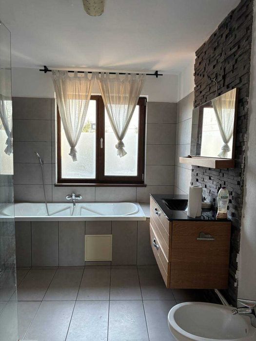 Vila in Baneasa,  langa Herastrau, intre Str. Garlei-Dobrogeanu Gherea