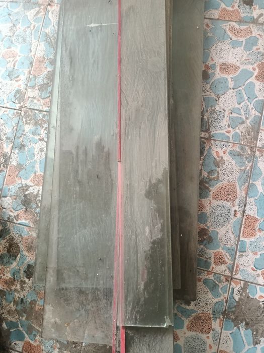 Стекла разных размеров срочно!!!