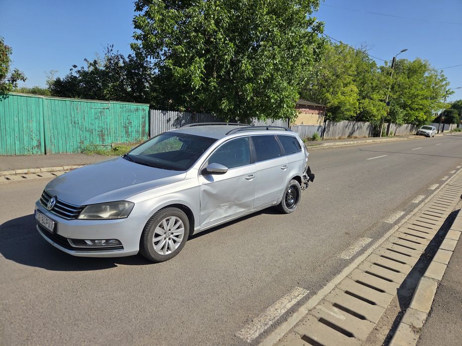 VOLKSWAGEN Passat 2011 — imagine 3