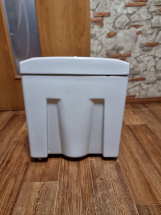 Сливные  бачки  унитаза