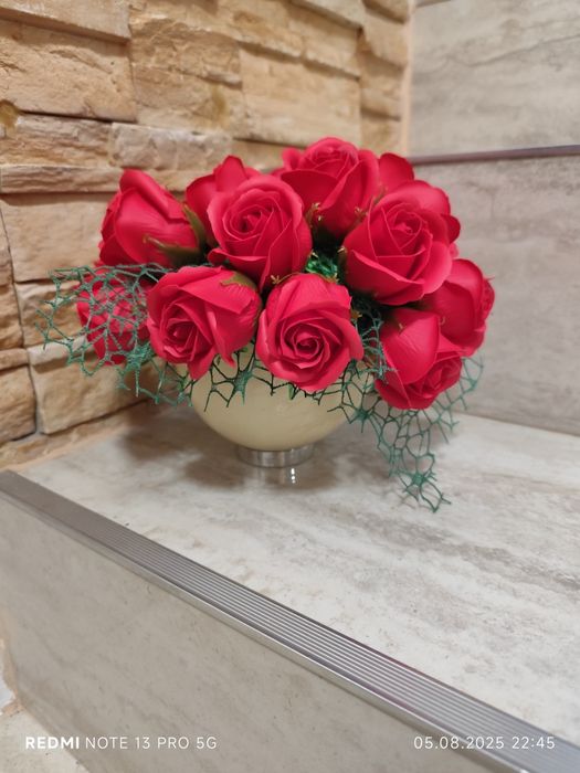 Aranjament cu flori de sapun