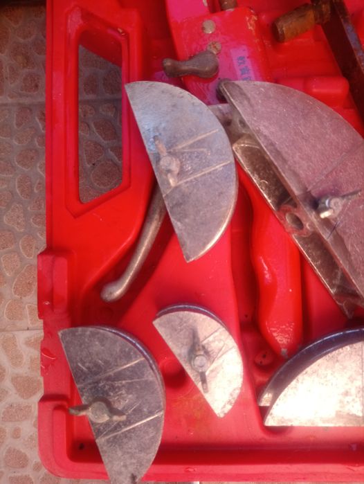 Машина за Изкривяване на Медни Тръби 4размера тръби