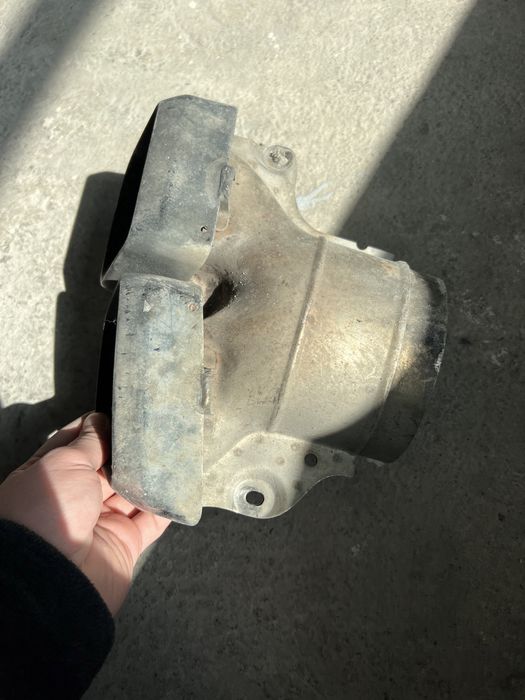 Ляв Накрайник Ауспух GL 63