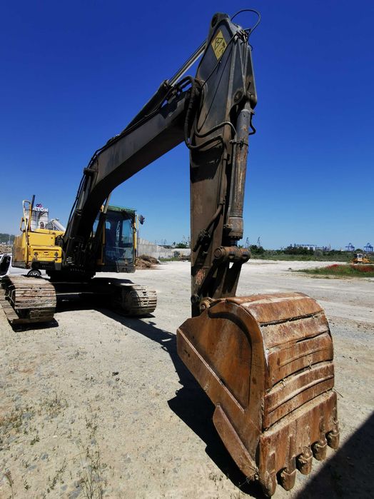Excavator Senilat Volvo EC210BLC