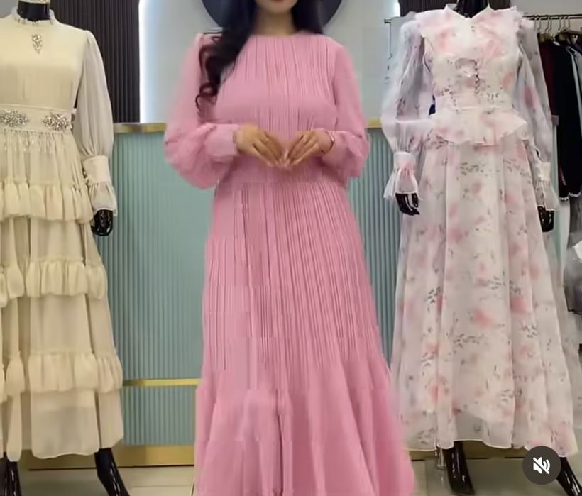 Продам платье новый