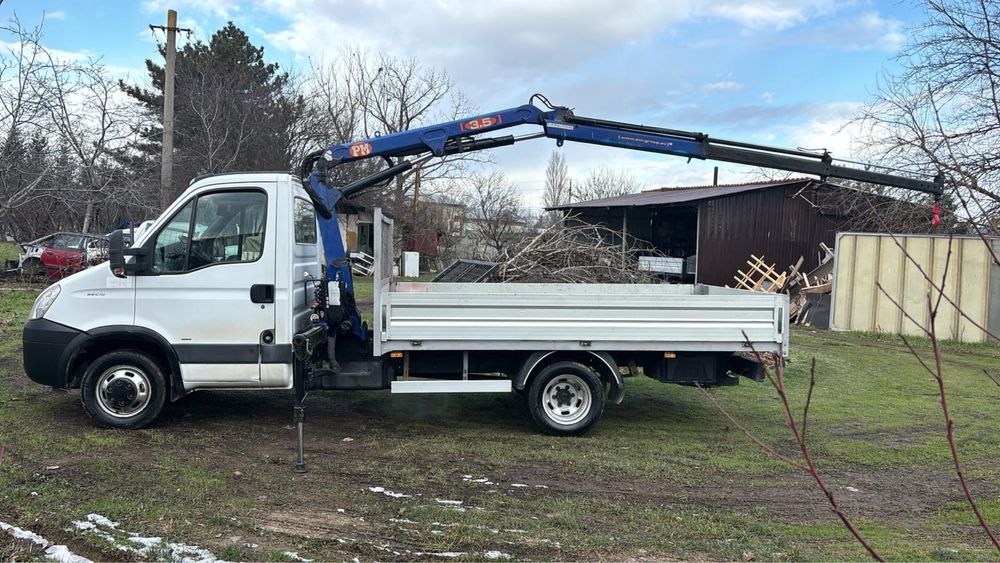 Iveco Daily 35C10 cu Macara