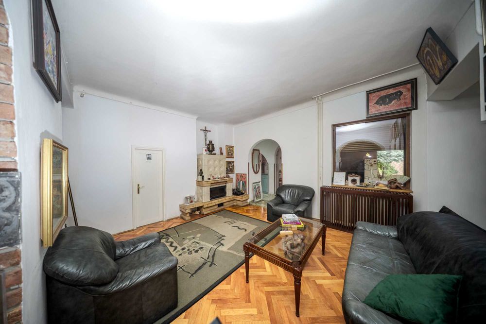 Oferta de VANZARE Casa Andrei Muresanu/5 minute pe jos de Parcul Engel/ Ideal Compartimentata/ 0% comision