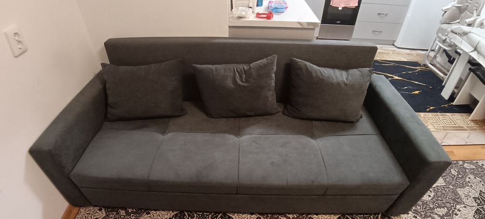 Продам диван новый