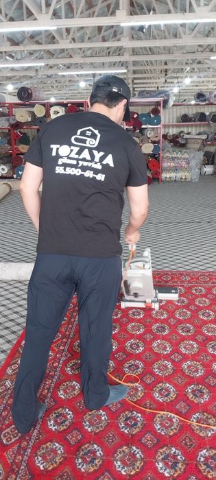 Gilam va yumshoq mebel adyol korpa korpacha yuvish xizmatlari bor