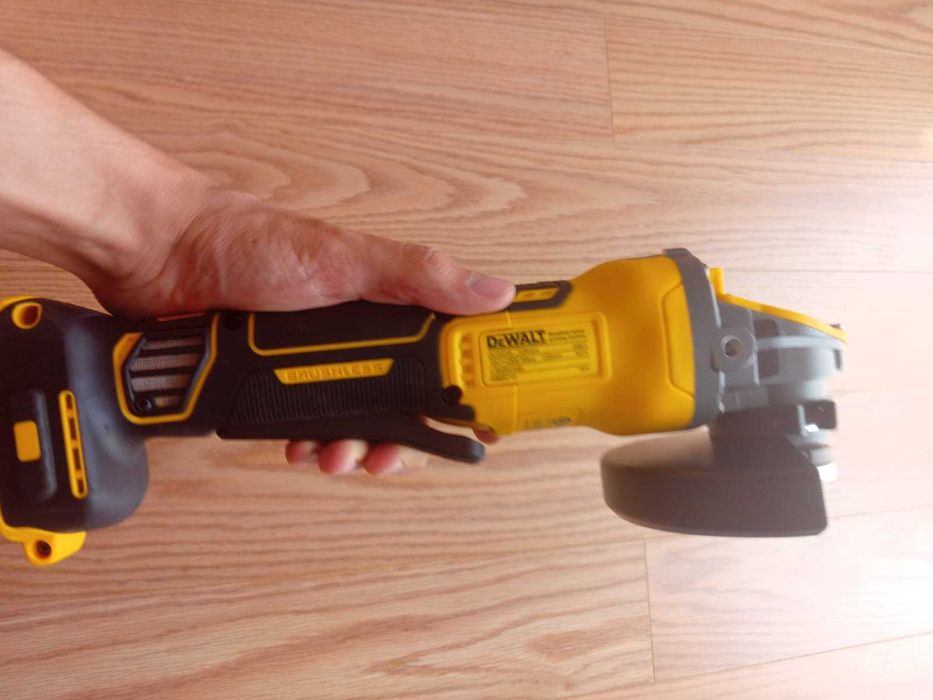 Vand flex Dewalt DCG416