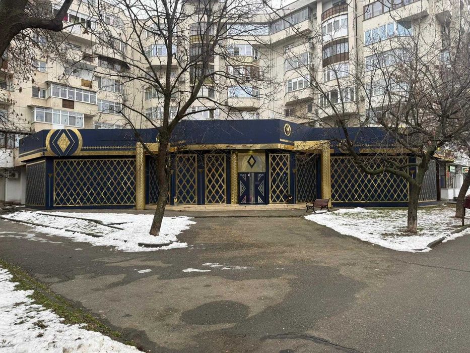 Spatiu Comercial de INCHIRIAT - Craiova - Central - 296mp