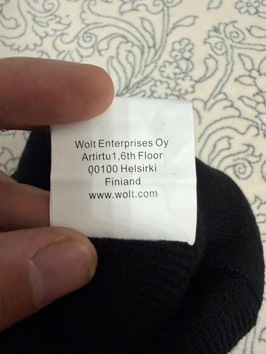 Шапка Wolt из хороших материалов